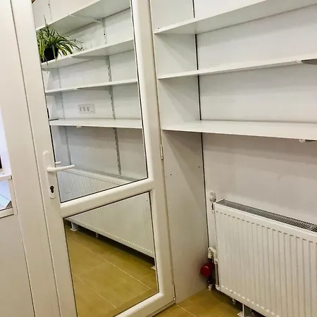 Magiresti 19 - 5 *